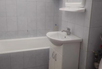 Garsonieră nedecomandată în Central - 8