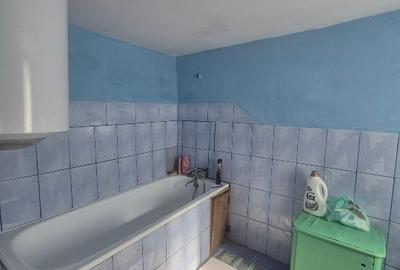 Casă individuală cu 4 camere cu Canalizare în Independența - 8
