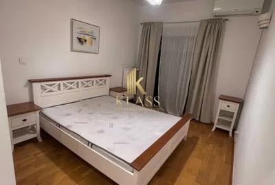 Apartament cu 3 camere decomandat, mobilat în Băneasa