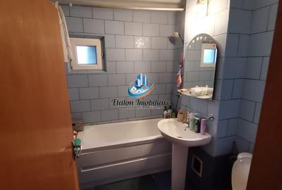 Apartament cu 2 camere decomandat în Precista - 3