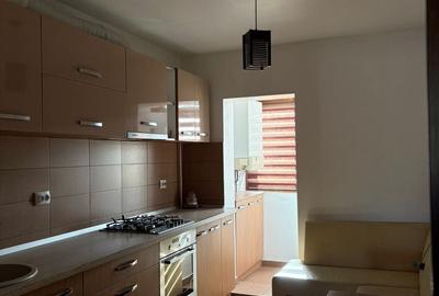 Apartament cu 3 camere decomandat în Central - 6