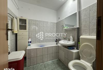 Apartament cu 3 camere decomandat în Canta - 7