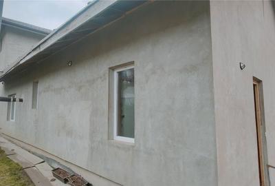 Casă cu 3 camere cu Teren 350 Mp în Bârnova - 1