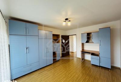 Apartament cu 3 camere decomandat în Șelimbăr