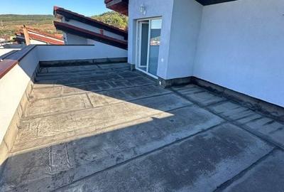 Casă cu 4 camere cu Teren 454 Mp în Baciu