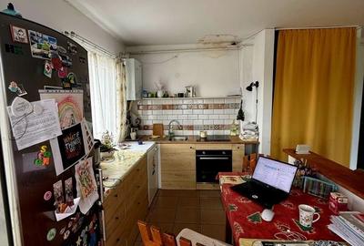 Apartament cu 3 camere în Florești