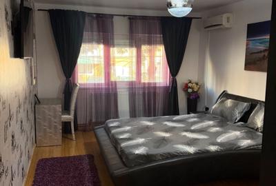 Apartament cu 3 camere decomandat în Central - 2