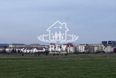 Teren de 2000 mp, în Ștrand - 3