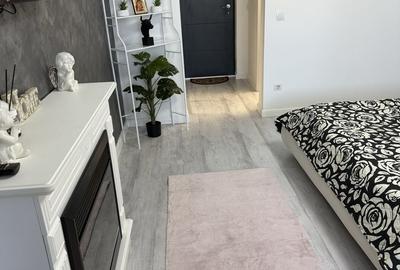 Garsonieră decomandată în Central - 1