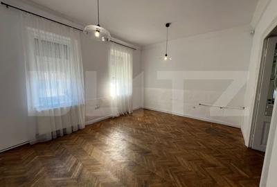 Spațiu comercial, de 130 mp, în Central - 5