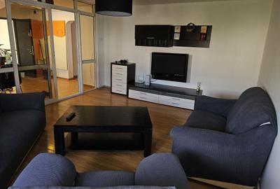 Apartament cu 3 camere decomandat în Nord