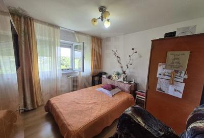 Apartament cu 2 camere decomandat în Cornitoiu