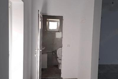 Spațiu comercial, de 50 mp, în Lumina - 6