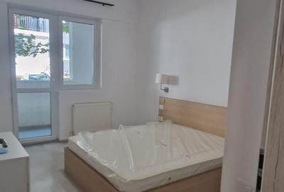 Apartament cu 2 camere decomandat în Runcu