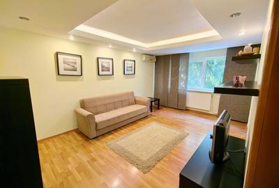 Apartament cu 3 camere decomandat în Popa Șapcă