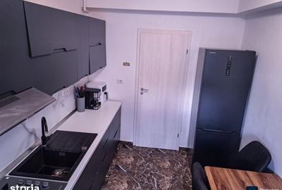Apartament cu 3 camere în Central - 1