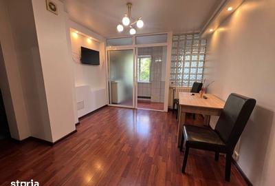 Apartament cu 2 camere decomandat în Central - 4