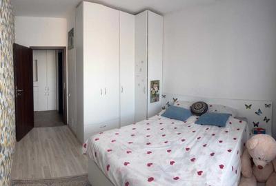 Apartament cu 2 camere decomandat în Berceni