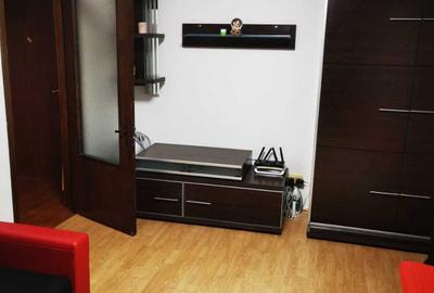 Apartament cu 2 camere semidecomandat în Drumul Taberei