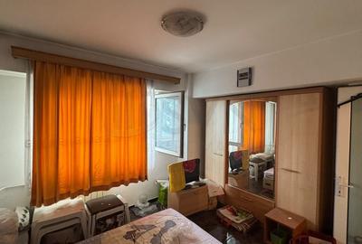 Apartament cu 2 camere decomandat în Dorobanți