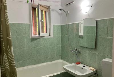 Apartament cu 2 camere semidecomandat în Tătărași