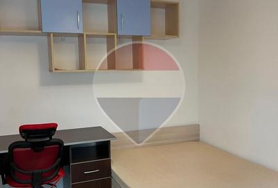 Apartament cu 3 camere semidecomandat în Becaș