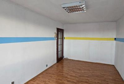 Apartament cu 3 camere semidecomandat în Fizicienilor - 6