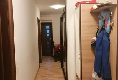 Apartament cu 3 camere decomandat în Ghencea
