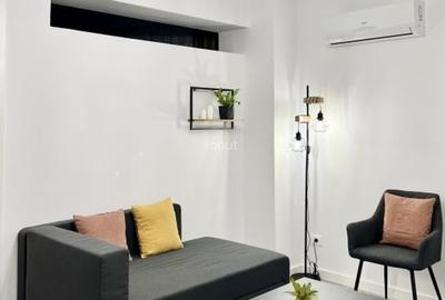 Apartament cu 2 camere semidecomandat, mobilat în 13 Septembrie