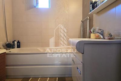 Casă individuală cu 4 camere cu Canalizare în Ultracentral - 8