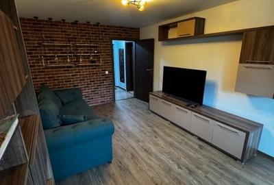 Apartament cu 2 camere decomandat, mobilat în Micro 17