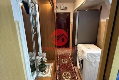 Apartament cu 2 camere semidecomandat în Km 4