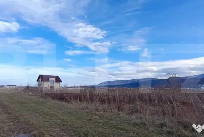 Teren de 1205 mp, în Zărnești - 8