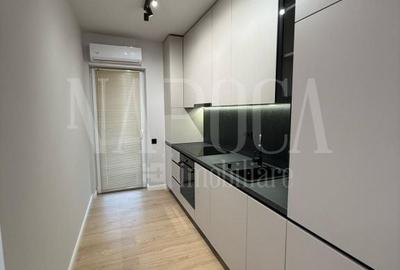 Apartament cu 3 camere semidecomandat, mobilat în Florești - 4