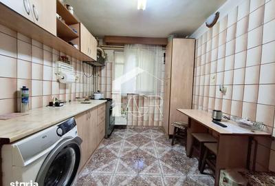 Apartament cu 3 camere decomandat în 9 Mai - 4