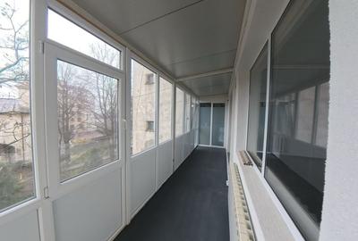 Spațiu comercial, de 32 mp, în Independenței - 1