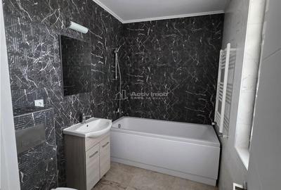 Casă cu 5 camere cu Teren 85 Mp în Central - 2