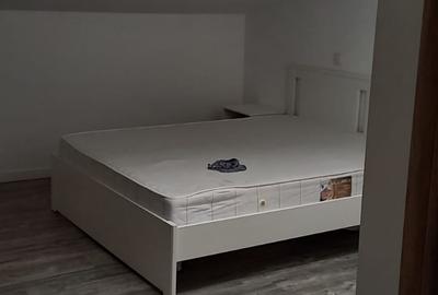 Casă individuală cu 12 camere cu Teren 321 Mp în P-ța Unirii - 18