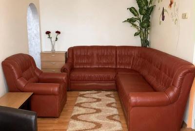 Apartament cu 2 camere semidecomandat, mobilat în Central