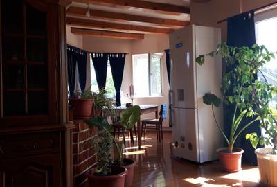 Casă cu 5 camere cu Canalizare în Țigănești - 13