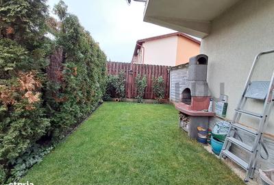 Casă cu 4 camere cu Canalizare în Bună Ziua