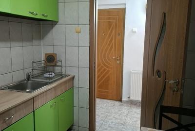 Apartament cu 2 camere nedecomandat în Dărmănești