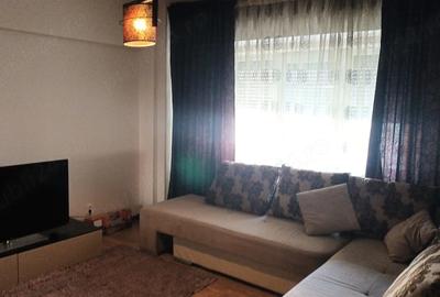 Garsonieră decomandată în Rovine