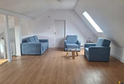 Casă cu 4 camere cu Teren 500 Mp în Central