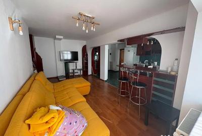 Apartament cu 3 camere semidecomandat în Păcurari - 1