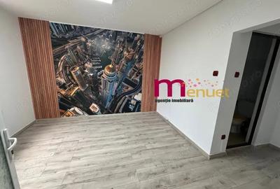 Spațiu comercial, de 50 mp, în Central - 9