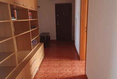 Apartament cu 3 camere decomandat, mobilat în Calea Călărașilor - 9