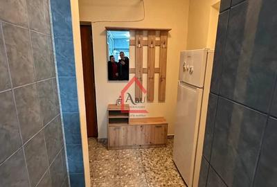 Garsonieră decomandată în Filiași