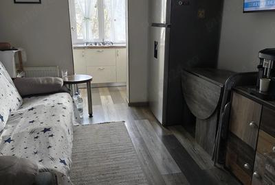 Apartament cu 2 camere decomandat în Central - 1