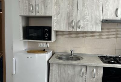 Apartament cu 2 camere decomandat în Titan - 9